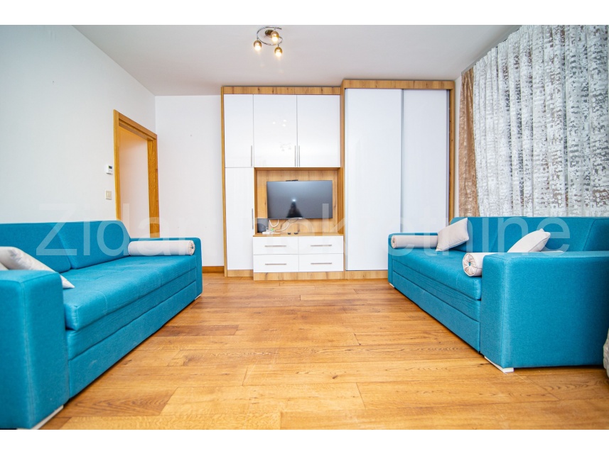 Квартира, 365 м², 76 000$ — FAKTOR